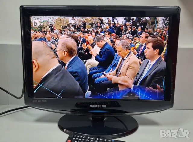 Перфектен! LCD Телевизор SAMSUNG 19 инча Модел: LE19R86BD, снимка 4 - Телевизори - 49842140