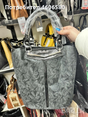 👜 Дамски чанти – само 21 €! 🔥, снимка 2 - Чанти - 53624149