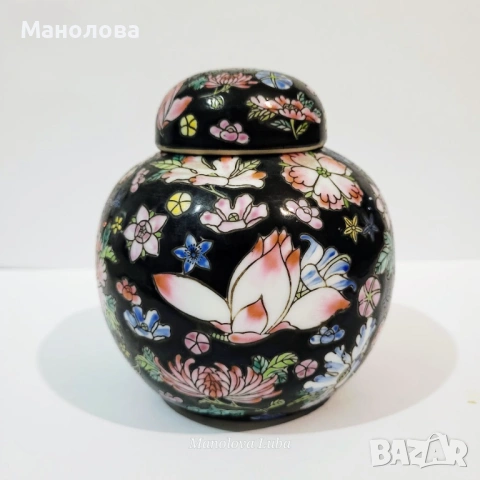 Порцеланов джинджифилов буркан с капак Famille Rose Mille Fleur., снимка 3 - Други ценни предмети - 53449336