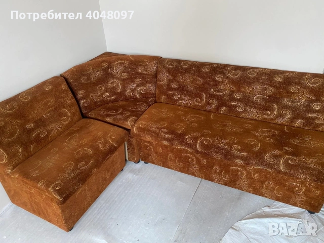 продавам ъглово диван за кухня , снимка 2 - Дивани и мека мебел - 53726475