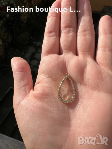 Златна висулка за колие с блестящи камъчета в формата на капка ❤️, снимка 2 - Колиета, медальони, синджири - 52413000