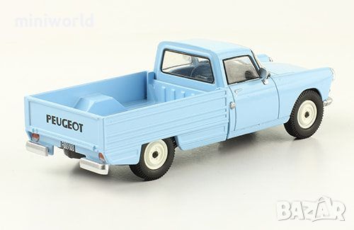 Peugeot 404 Pick-up 1979 - мащаб 1:43 на Salvat моделът е нов в блистер, снимка 3 - Колекции - 45865267