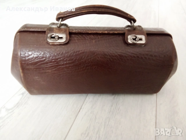 Стара лекарска,докторска чанта, снимка 2 - Други ценни предмети - 53219599