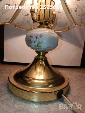 Настолна нощна лампа, снимка 5 - Настолни лампи - 54127301