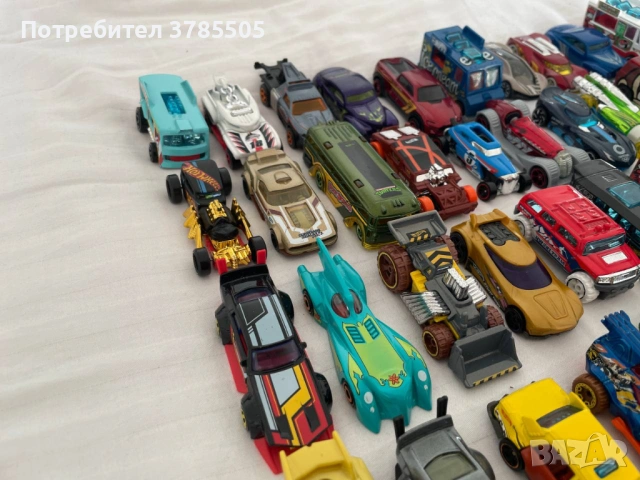 100 HOT WHEELS на символична цена!, снимка 2 - Коли, камиони, мотори, писти - 53259139