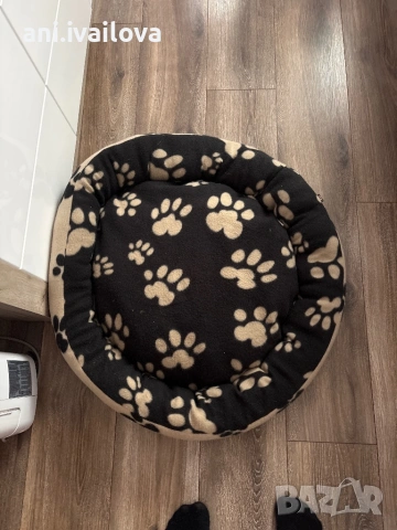 Подарявам легло за куче