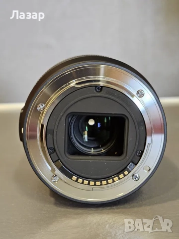 обектив Sony E 18-135mm f/3.5-5.6 OSS – състояние като нов, снимка 6 - Обективи и филтри - 52638463
