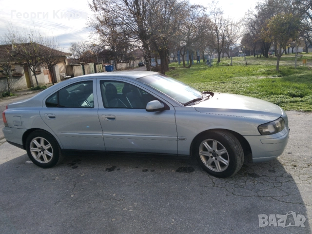 Volvo S60  с газ, снимка 6 - Автомобили и джипове - 52917225