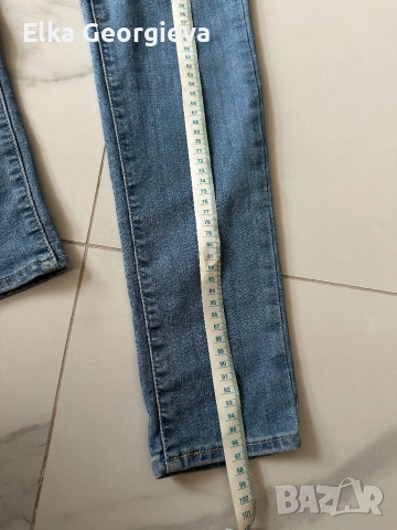 Оригинални дамски дънки Levi’s еластични, снимка 9 - Дънки - 54281749