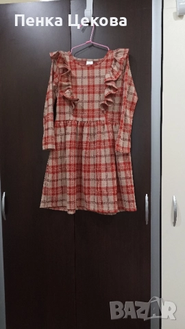 Детски рокли 116 размер , снимка 3 - Детски рокли и поли - 51739328