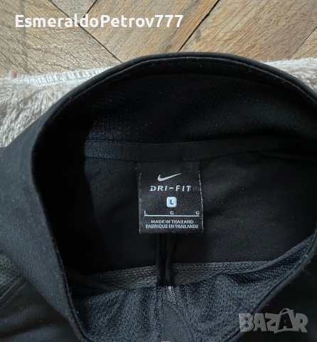 Мъжко горнище Найк, снимка 2 - Спортни дрехи, екипи - 53379270