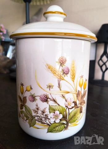 Керамичен буркан за съхранение 