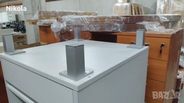 Офис шкаф с чекмедже и рафт за техника или материали 60/60/76см, снимка 4 - Шкафове и рафтове - 51230745