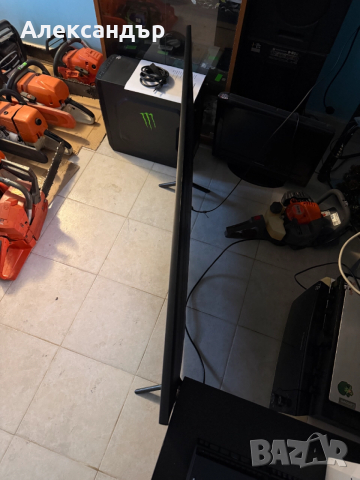 Телевизор 50" Samsung 4K 50RU7172 - UE50RU7172UXXH, снимка 4 - Телевизори - 52923089