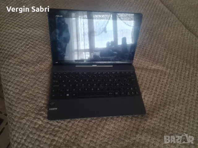 Asus лаптоп-таблет 10-инчов , снимка 4 - Лаптопи за дома - 49791086