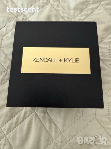 Kendall + Kylie Луксозен дамски комплект часовник и гривни Gold Tone / Rainbow НОВ с кутия за дами, снимка 9 - Дамски - 53918674