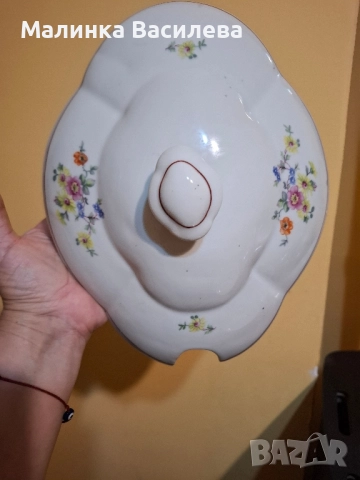 капак за супник 