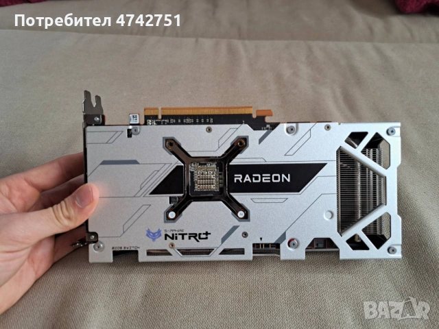 Radeon RX 6600 XT NITRO+, снимка 2 - Видеокарти - 53559837