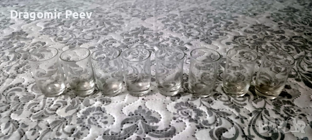 Комплект от 8 бр винтидж чаши ръчно ецван кристал с флорални мотиви