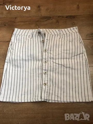 Къса поличка, снимка 1