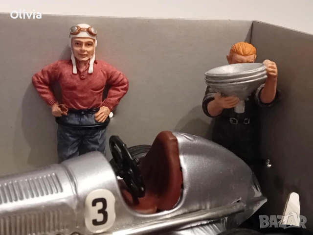 Schuco-Classic Mercedes Grand Prix 1936 (Studio 1050) – Колекционерски комплект 1:24 Diorama/Диорама, снимка 5 - Други - 53810075