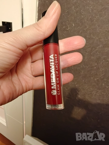 Медавита страхотно червило , снимка 4 - Декоративна козметика - 52666068