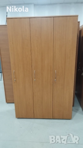 Гардероби за съблекалня с 3 врати 120/45/201см , гардероб за дрехи., снимка 2 - Гардероби - 51687464