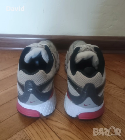 Оригинални Маратонки Nike Zoom Structure Triax+ 12 (Bowerman Series), снимка 3 - Маратонки - 53906076