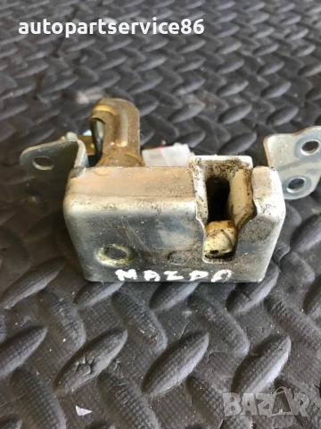 Заключващ механизъм за стъкло на заден капак за Mazda Tribute (2003), снимка 3 - Части - 53612145