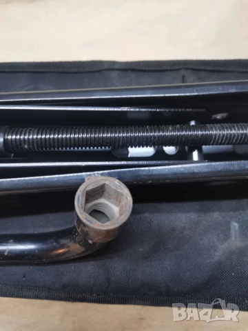 Крик и ключ за Опел, снимка 2 - Аксесоари и консумативи - 53624489