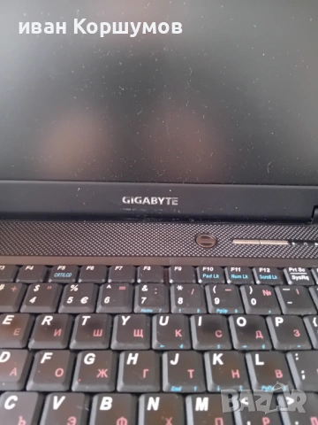 Лаптоп за части с кабел и чанта, снимка 3 - Части за лаптопи - 53986448