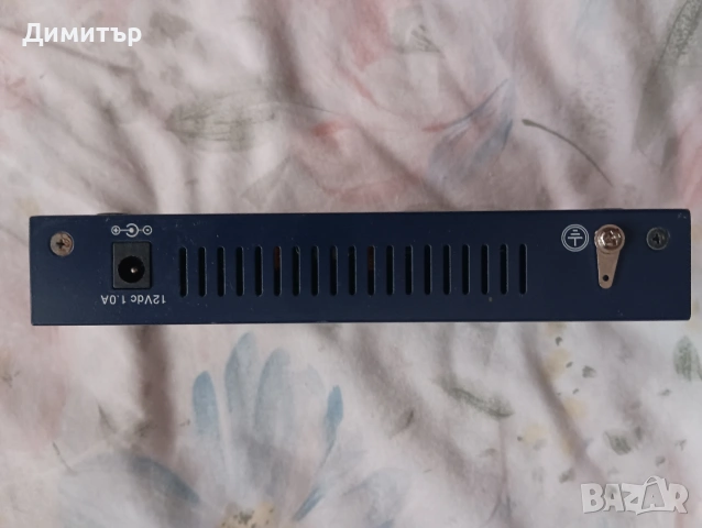 Продавам 5 портов гигабит switch NETGEAR, снимка 3 - Суичове - 54028200