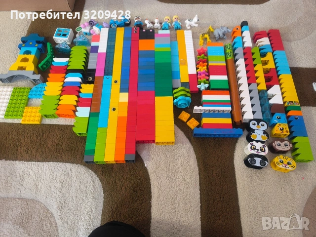 LEGO DUPLO – 450 части + 2 големи подложки, фигурки и животни, снимка 5 - Конструктори - 53403893
