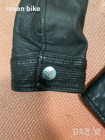  ''Armani Jeans''оригинално дамско кожено яке S размер, снимка 2 - Якета - 45405217