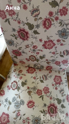 Комплект столове Henriksdal Ikea, снимка 3 - Столове - 53837615