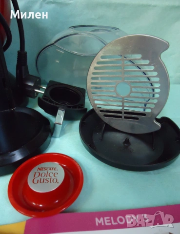 Кафемашина с гаранция 1 година NESCAFÉ® Krups Dolce Gusto Melody.Red, снимка 3 - Кафемашини - 53619380