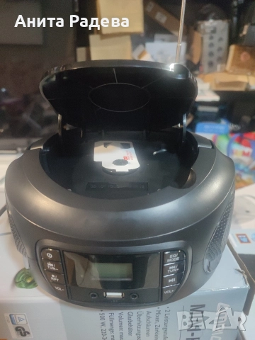 Радио касетофон , снимка 2 - Радиокасетофони, транзистори - 52925853