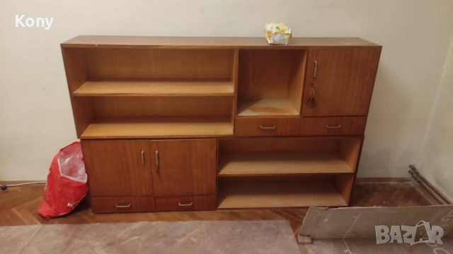 Подарявам секция 