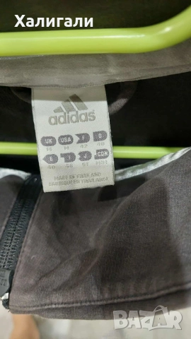Спортна дамска горница Адидас 40 EUR/ L, снимка 4 - Спортни екипи - 51868593