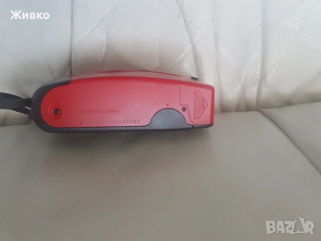 Продавам фотоапарат FUJI от90 години., снимка 4 - Фотоапарати - 53632496