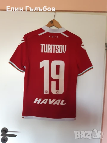 Фланелка (мачова) на ЦСКА, Иван Турицов, снимка 4 - Фен артикули - 51165921
