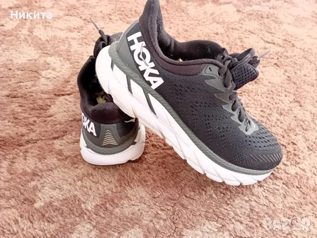 HOKA 39 номер, снимка 1 - Маратонки - 47593994