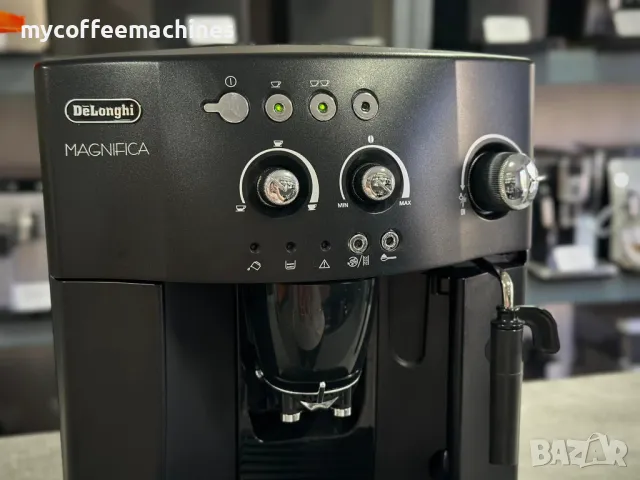 Кафемашина DeLonghi Magnifica, снимка 3 - Кафемашини - 47512074