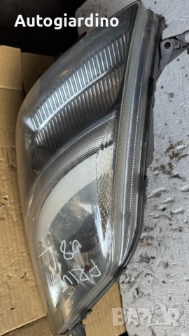 Оригинални Фарове зa Toyota Prius 2008, снимка 2 - Части - 51107785