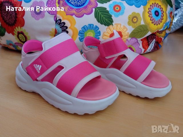 Сандали Adidas 35, снимка 5 - Детски сандали и чехли - 46318349