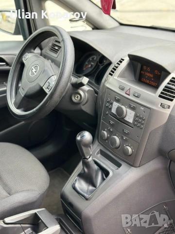 Opel Zafira ТОП* 1, 9cdti * напълно обслужена* 7 места * БАРТЕ, снимка 12 - Автомобили и джипове - 53810099