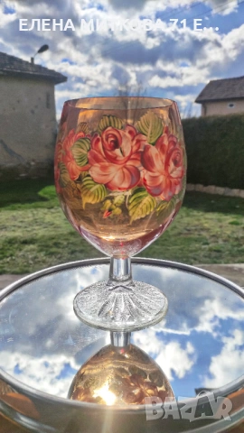 Уникална чаша/ваза от цветен кристал с ръчна декорация, снимка 4 - Чаши - 53635605