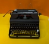 Пишеща Машина Olympia Клавиатура Qwertz Латиница Топ Състояние Обслужена 1940 Година !, снимка 10