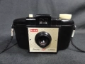 СТАР РЕТРО ФОТОАПАРАТ KODAK BROWNIE 127 CAMERA ENGLAND, снимка 1