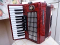 Акордеон Велтмайстер Стела 40 баса – перфектно състояние, снимка 2